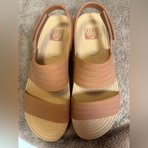 REEF WATER VISTA SANDALS. Water friendly adjustable. NEW! Size 9 NO PVC’s